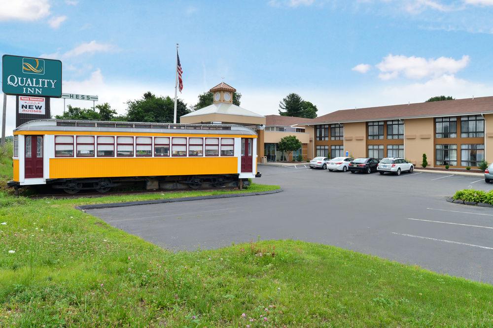 Quality Inn East Haven - New Haven Exterior foto