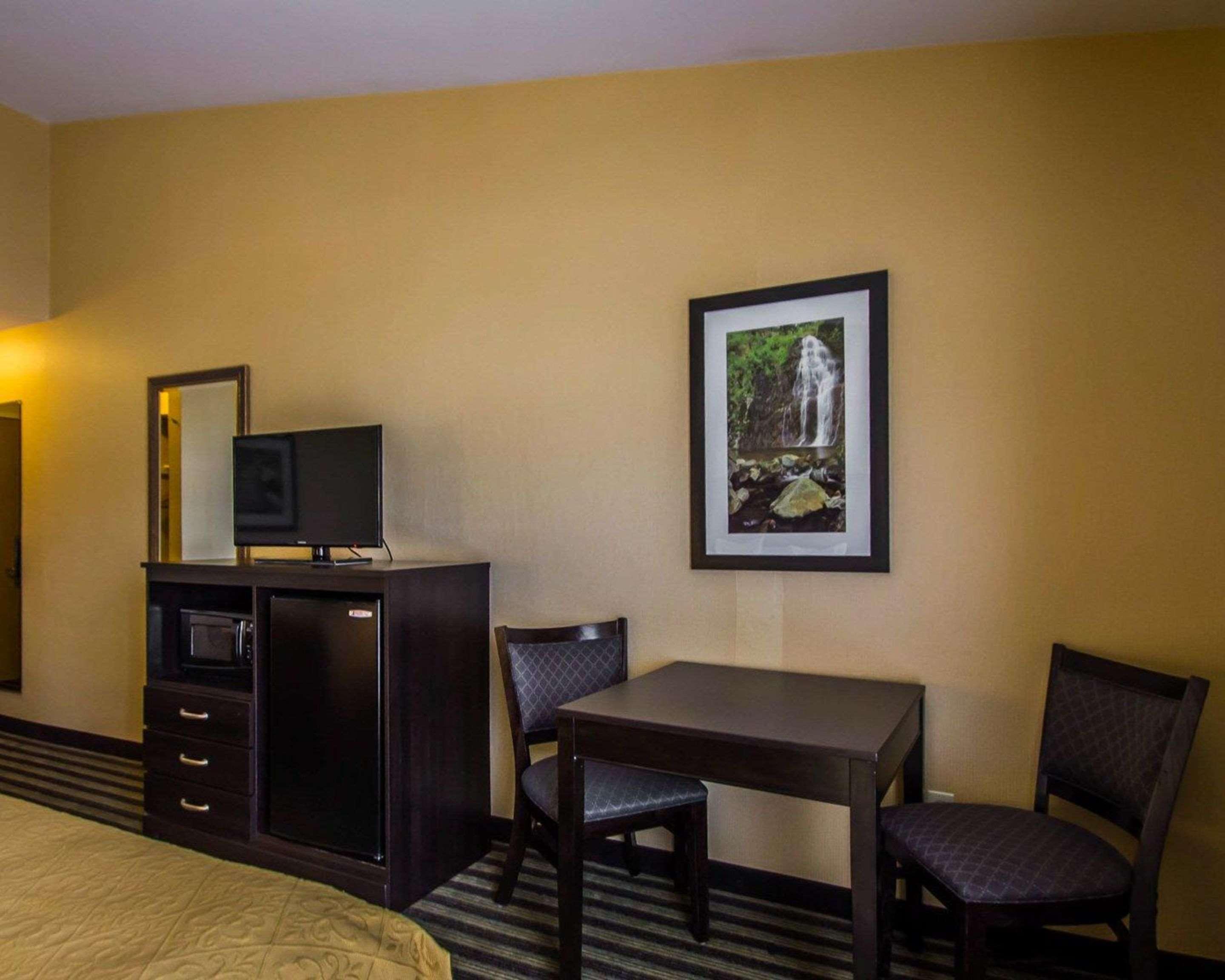 Quality Inn East Haven - New Haven Exterior foto